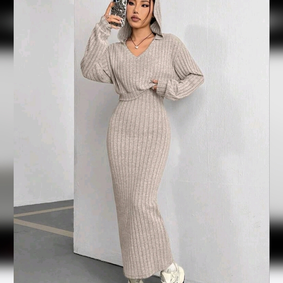 Dresses & Skirts - Beige Ribbed Knit Maxi Dress